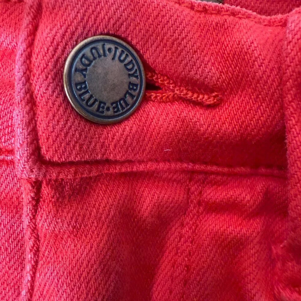 Judy Blue Full Size Large Garmet Dyed Red Women's Shorts